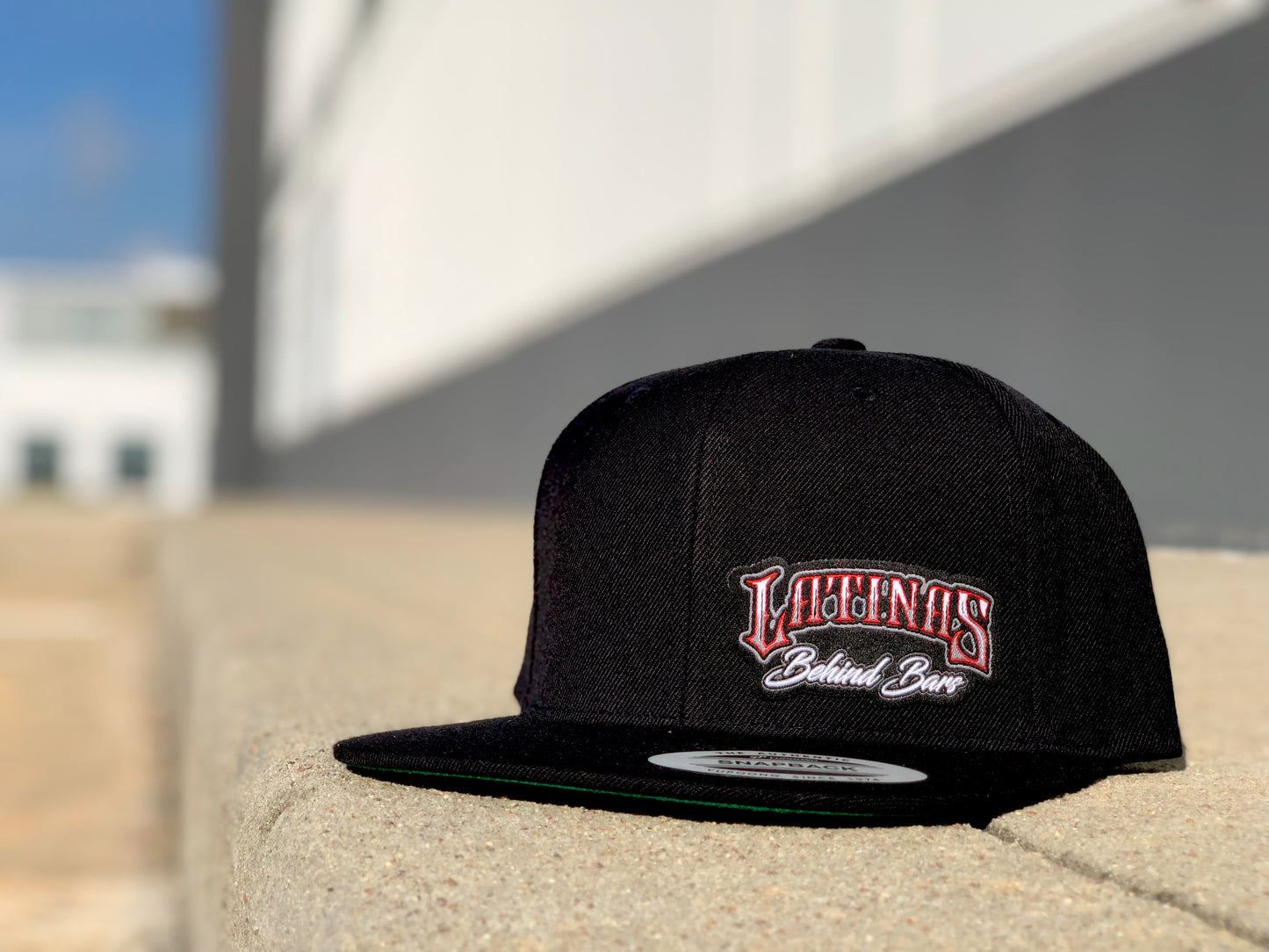 LATINA Logo SnapBack /BLACK